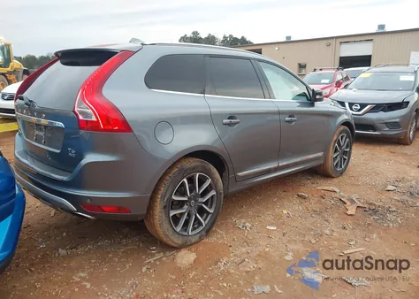 2017 Volvo Xc60 T6 Dynamic z USA, uszkodzony, nr VIN YV449MRR2H2222505